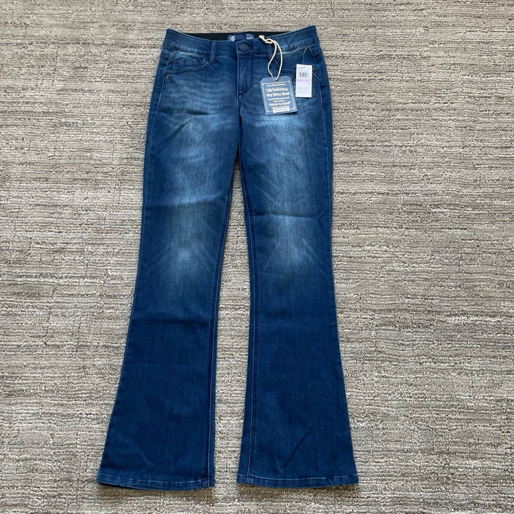 Democracy Absolution Itty Bitty Boot Jeans, Indigo, Size 6, 32 In Length